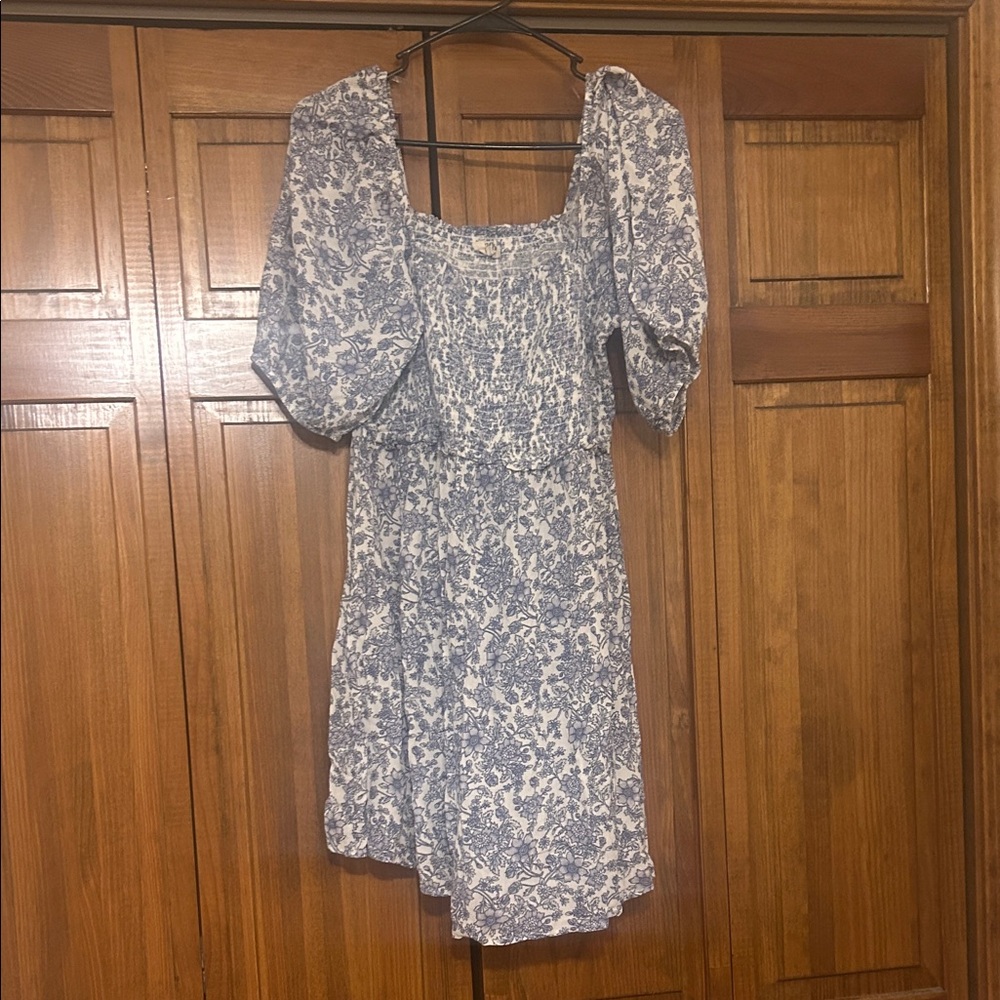 Chic Blue and White Floral Midi Dress - Maternity